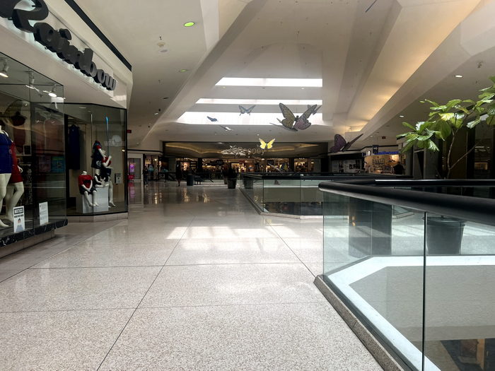 Oakland Mall - July 23 2022 (newer photo)